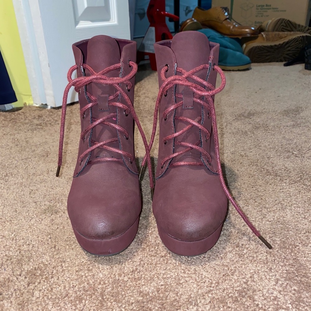 Maroon chunky heeled boots